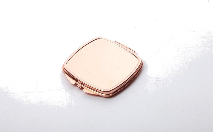 Cosmetic Mirror WDM2017 - cosmetic mirror